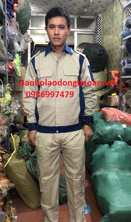 Kinh nghiệm chọn mua quần áo công nhân Kinh nghiệm chọn mua quần áo công nhân
